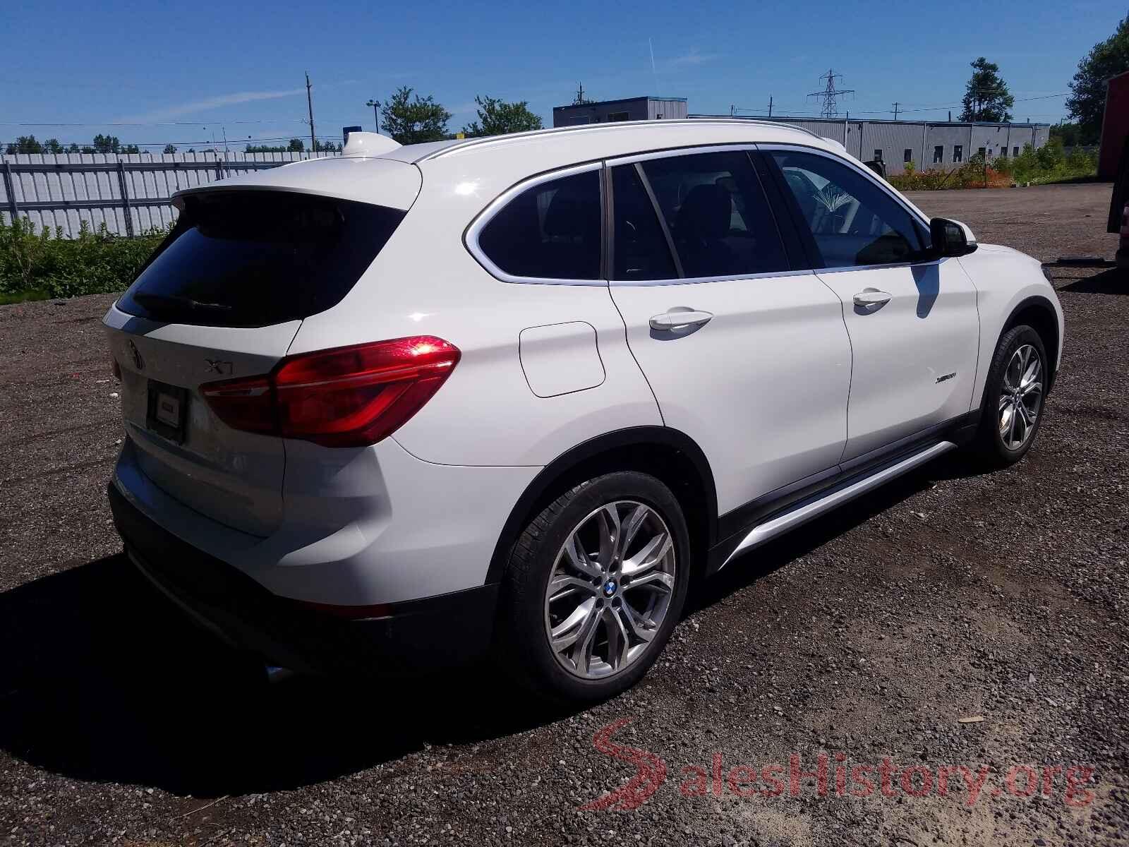 WBXHT3C33J5F92490 2018 BMW X1