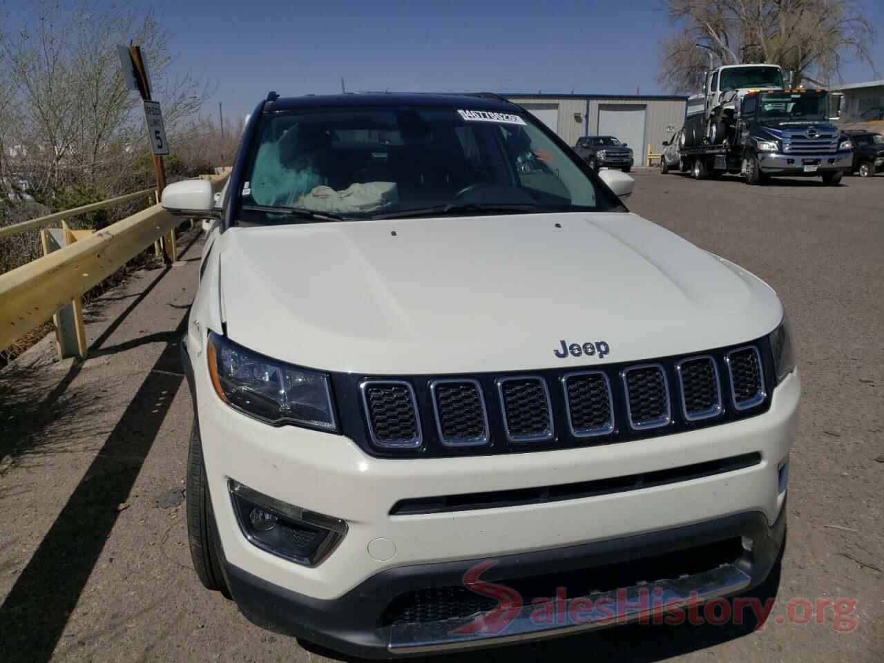 3C4NJDCB8KT791780 2019 JEEP COMPASS