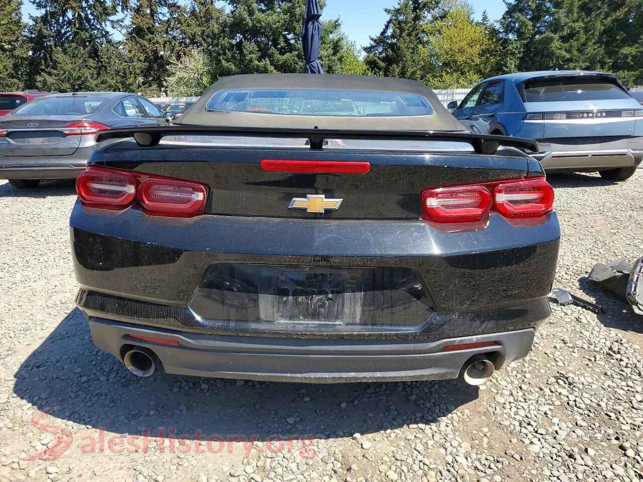 2020 CHEVROLET CAMARO VIN 1G1FB3DS8L0106727, left side view