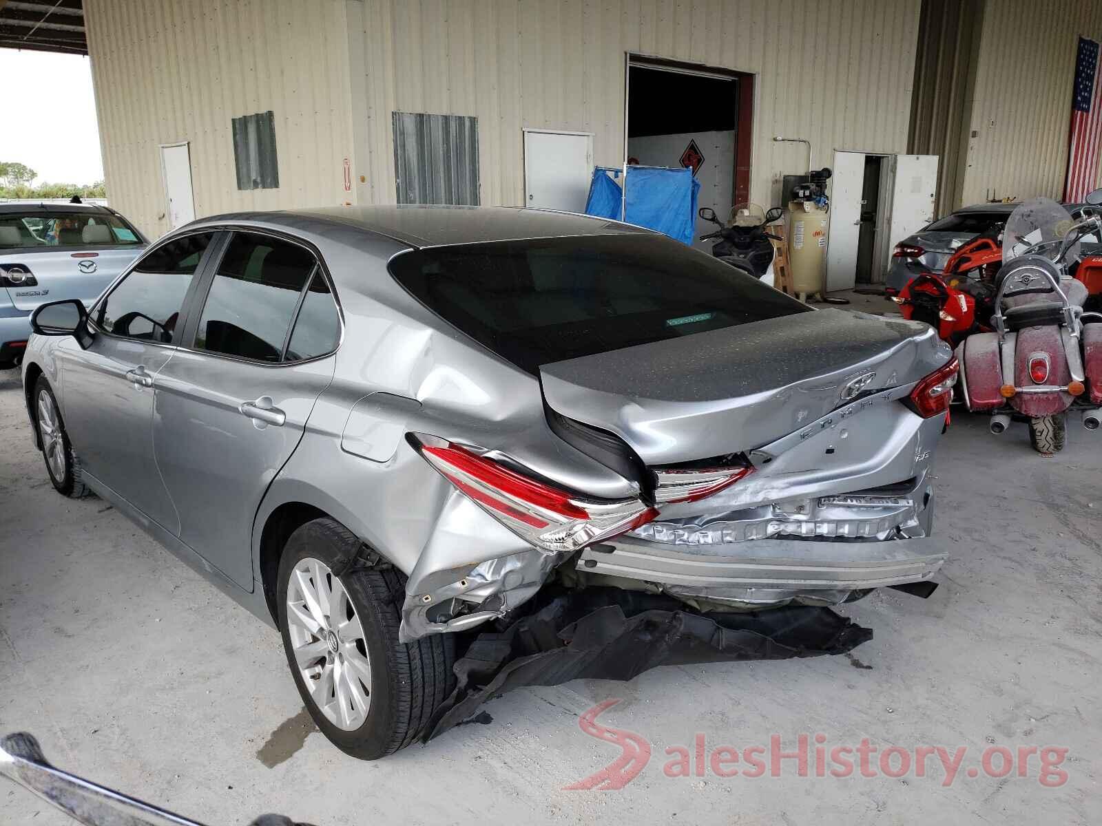 4T1B11HKXJU612102 2018 TOYOTA CAMRY