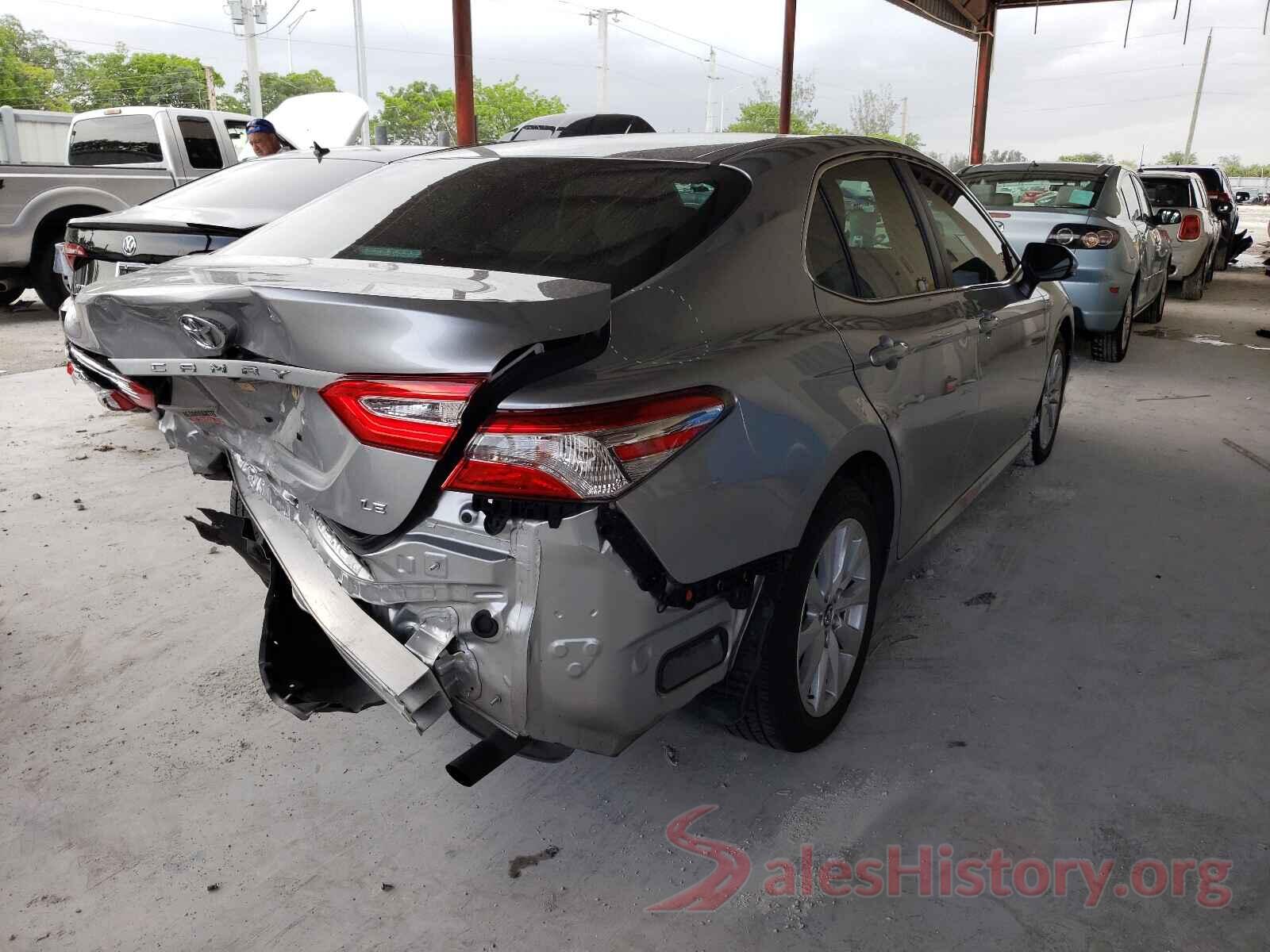 4T1B11HKXJU612102 2018 TOYOTA CAMRY