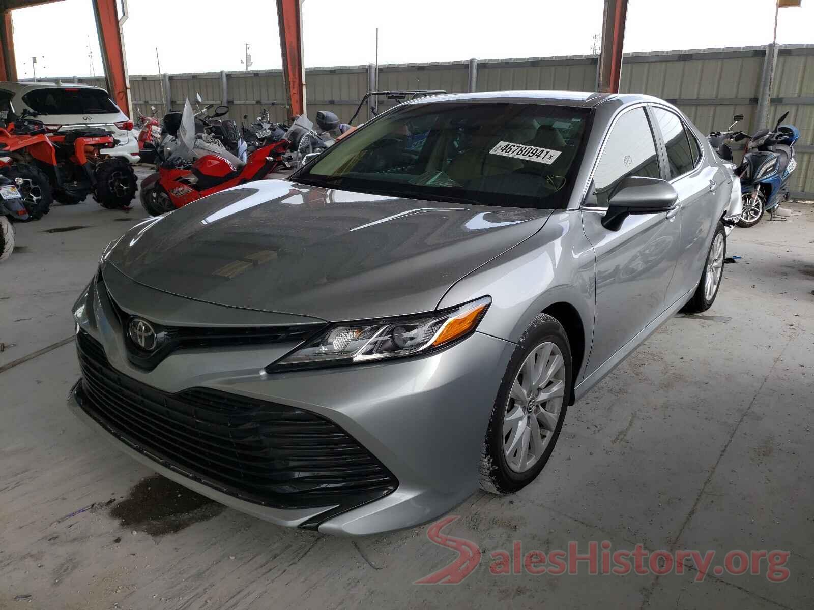 4T1B11HKXJU612102 2018 TOYOTA CAMRY