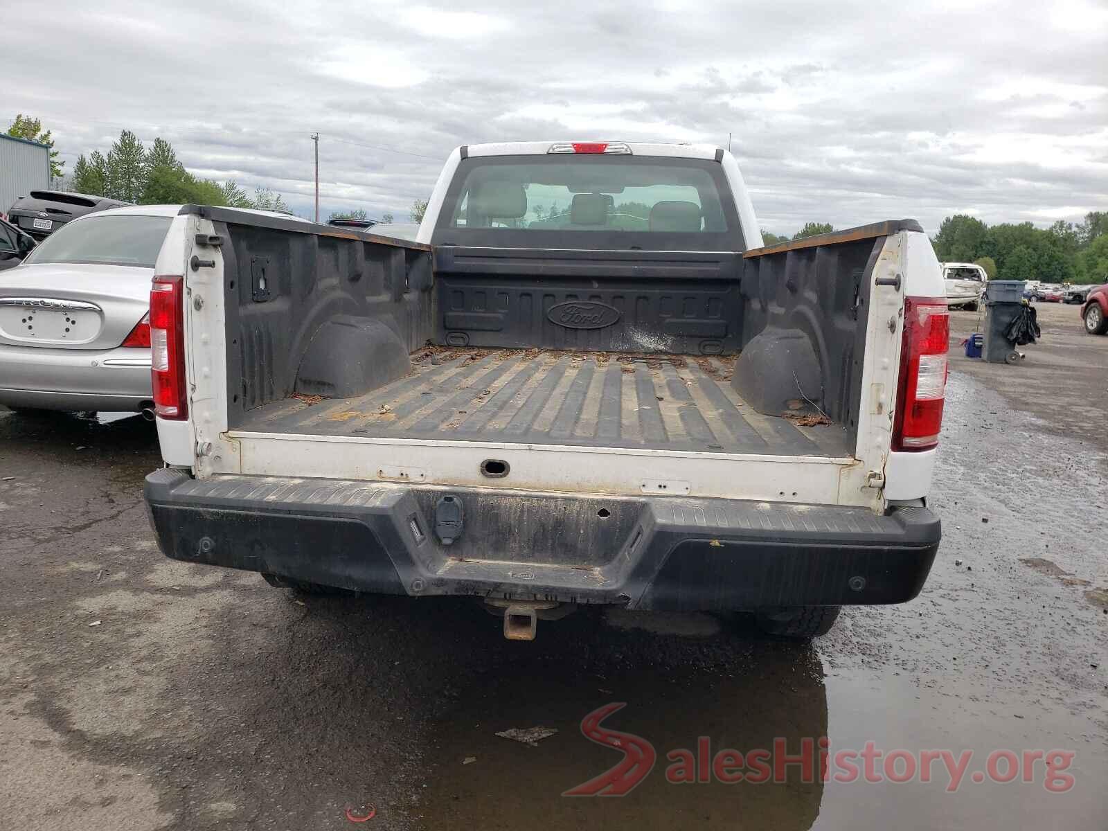 1FTMF1CB8JKC97236 2018 FORD F150