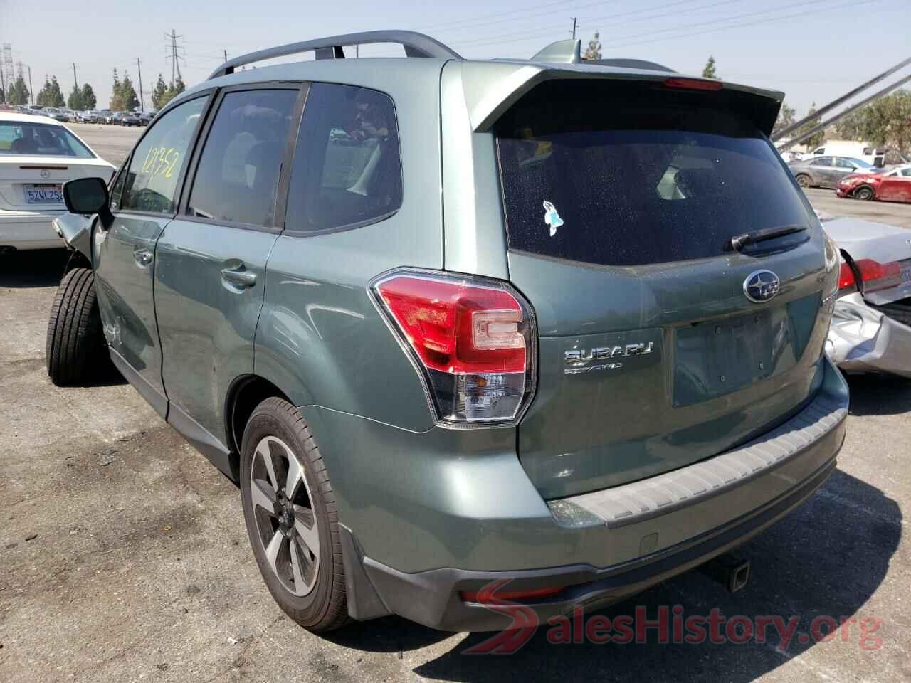 JF2SJAEC1HH407211 2017 SUBARU FORESTER