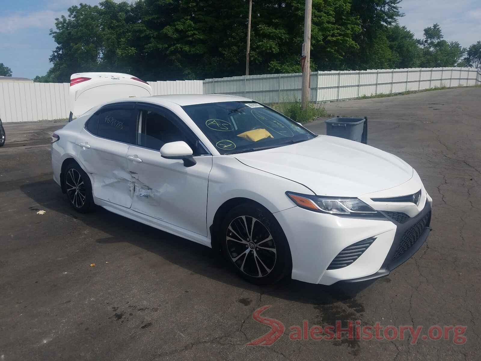 4T1B11HK8KU250644 2019 TOYOTA CAMRY