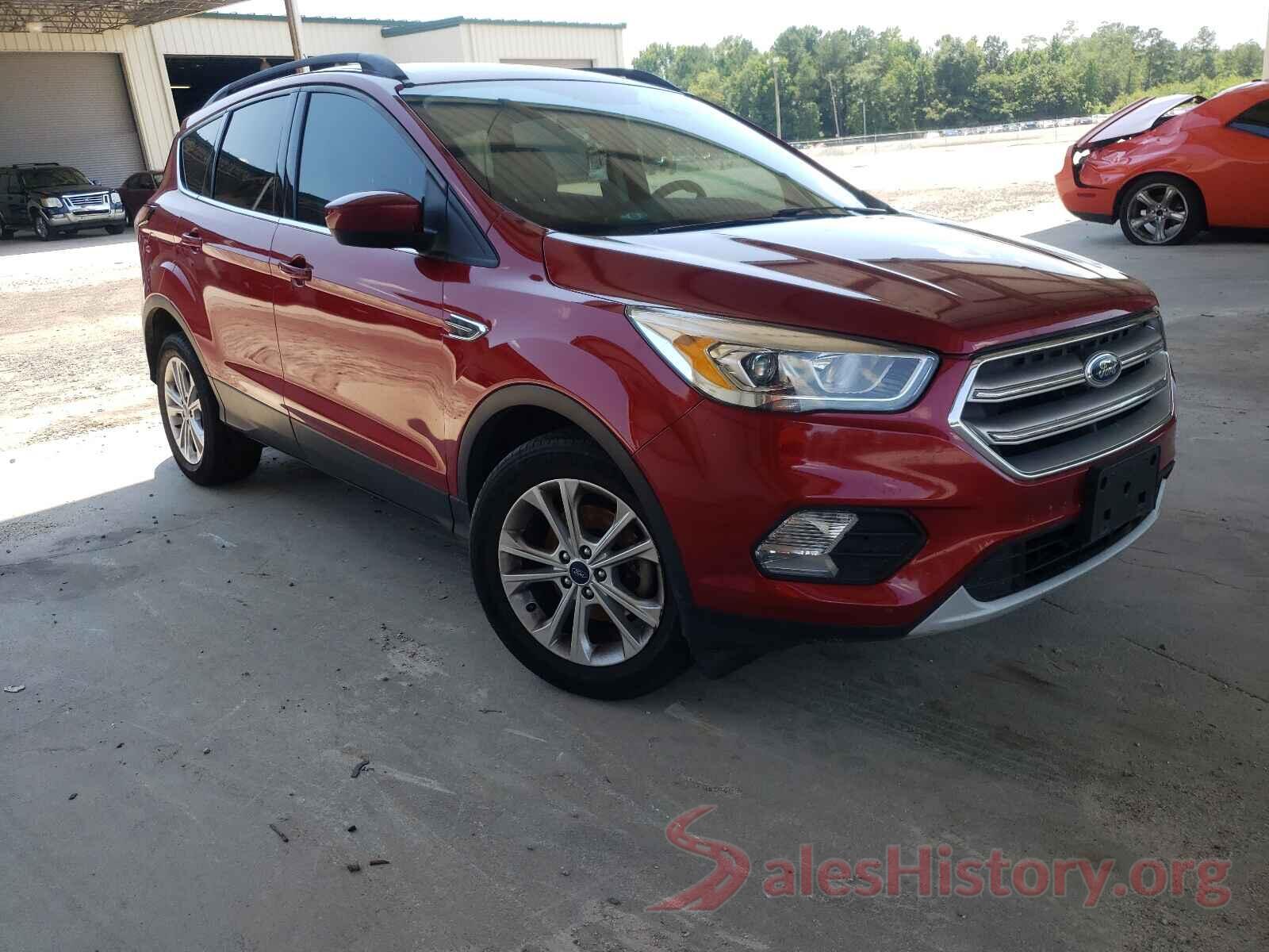 1FMCU0GD5HUC71582 2017 FORD ESCAPE