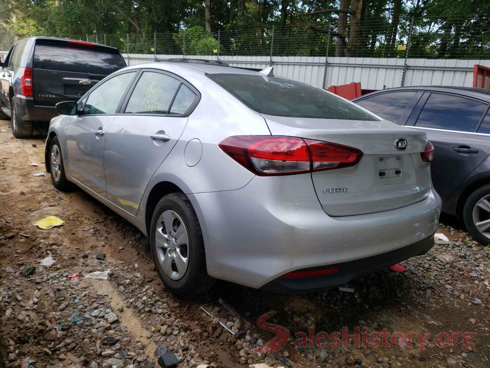 3KPFK4A75JE191298 2018 KIA FORTE