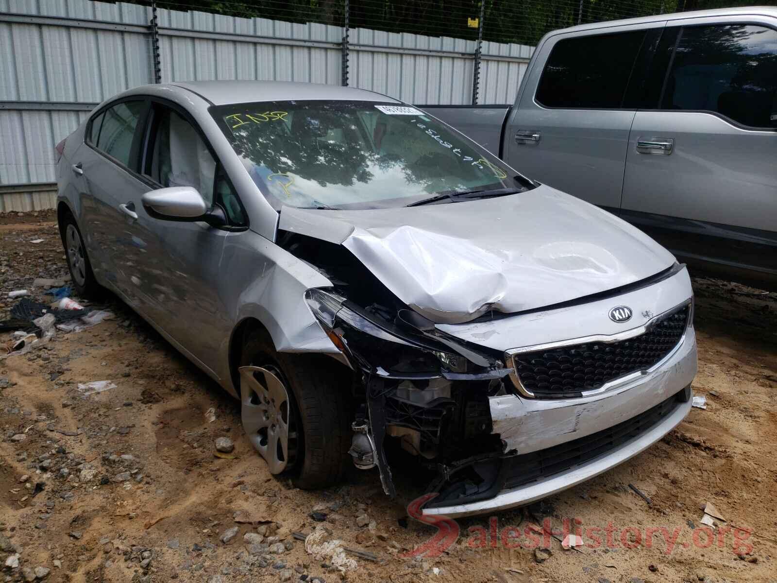 3KPFK4A75JE191298 2018 KIA FORTE