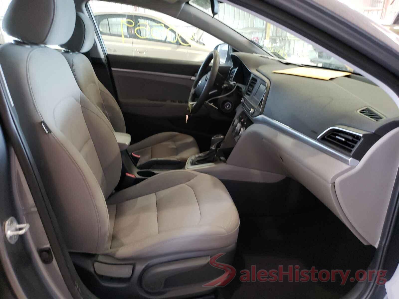 5NPD74LF7KH467698 2019 HYUNDAI ELANTRA