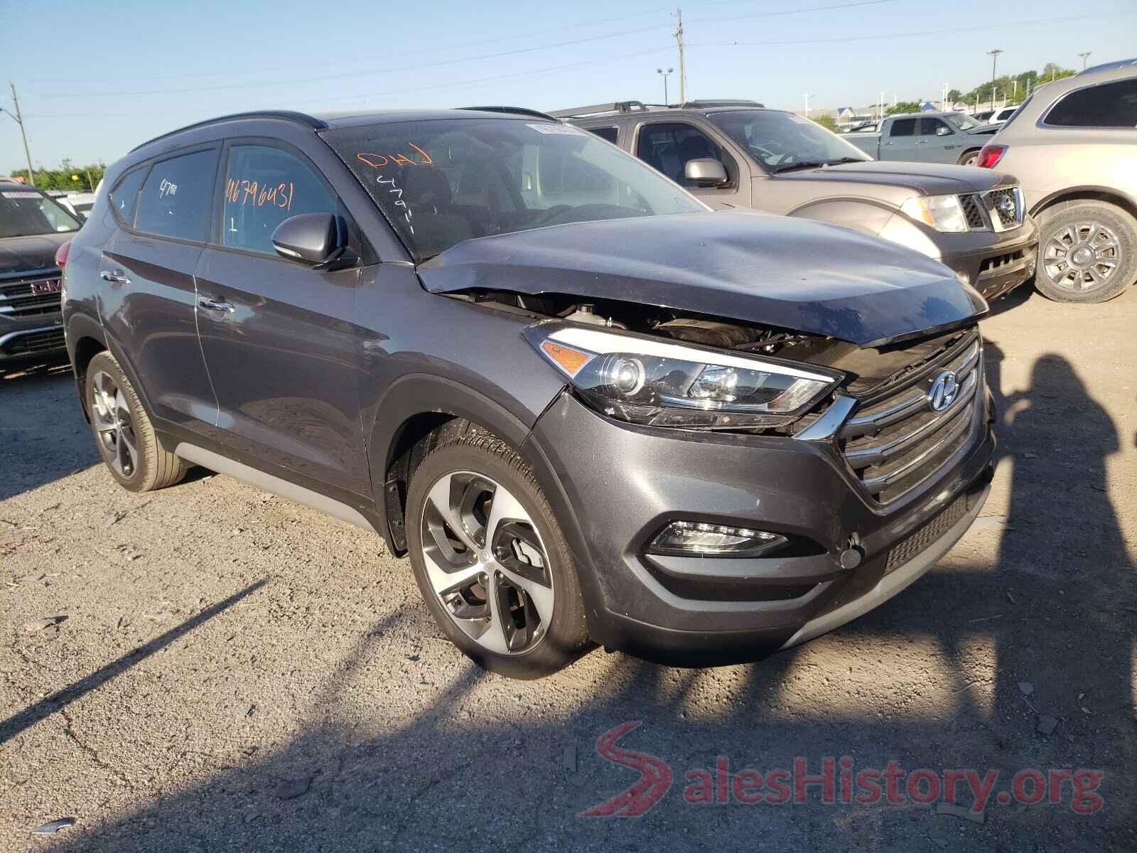 KM8J3CA22JU831468 2018 HYUNDAI TUCSON