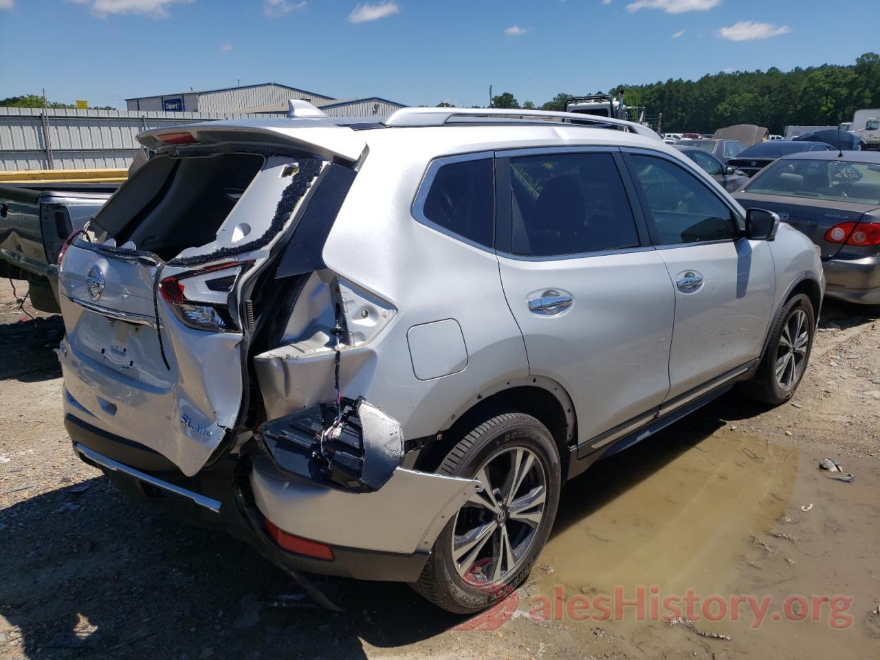 JN8AT2MVXJW318160 2018 NISSAN ROGUE