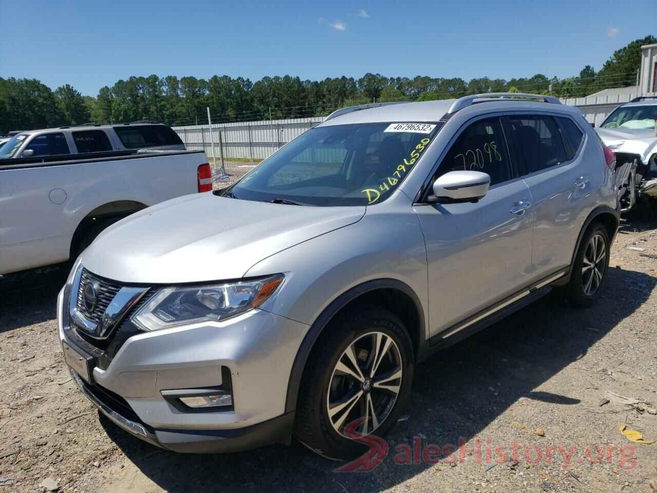 JN8AT2MVXJW318160 2018 NISSAN ROGUE