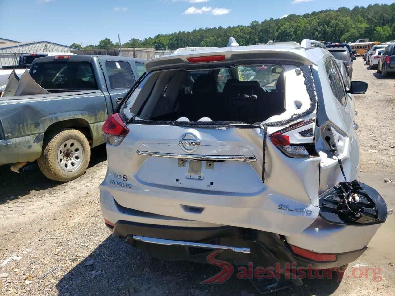 JN8AT2MVXJW318160 2018 NISSAN ROGUE