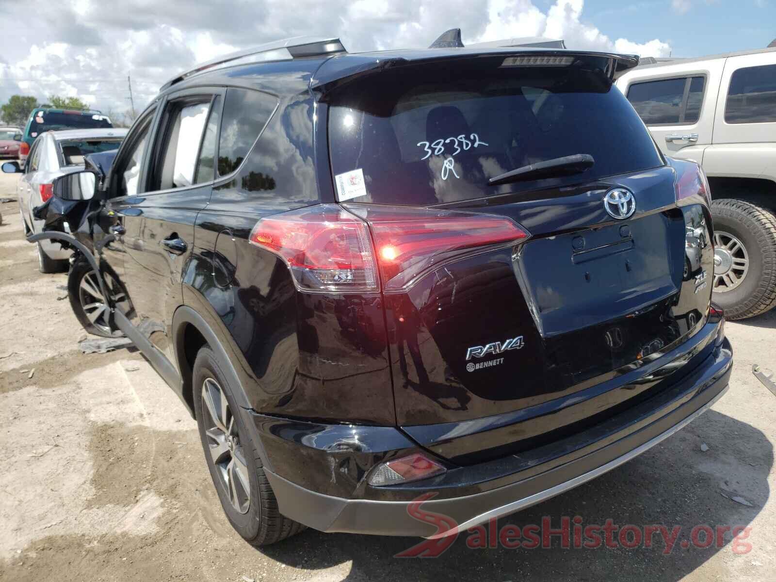 2T3RFREV8JW809466 2018 TOYOTA RAV4