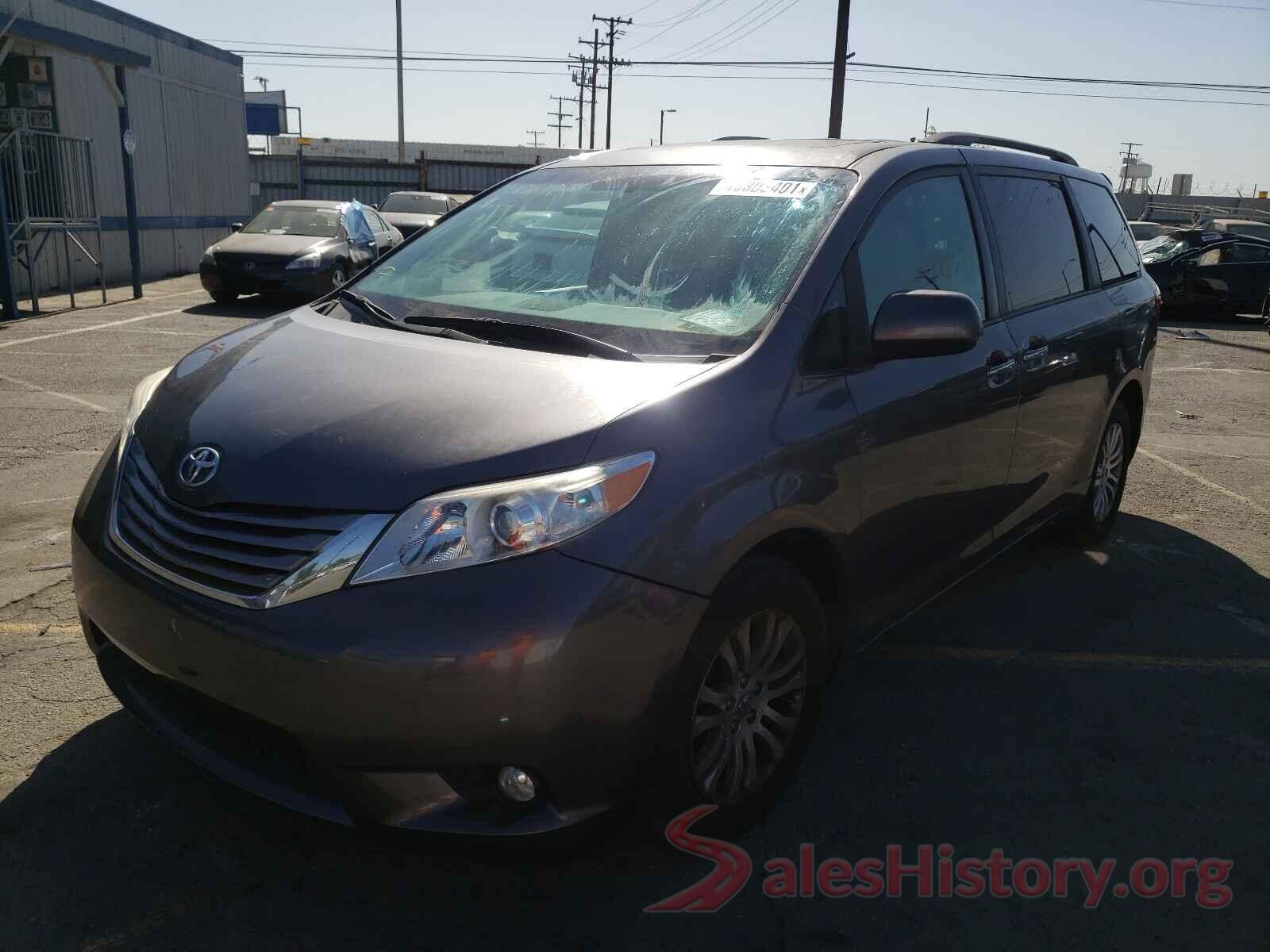 5TDYZ3DC3HS881137 2017 TOYOTA SIENNA