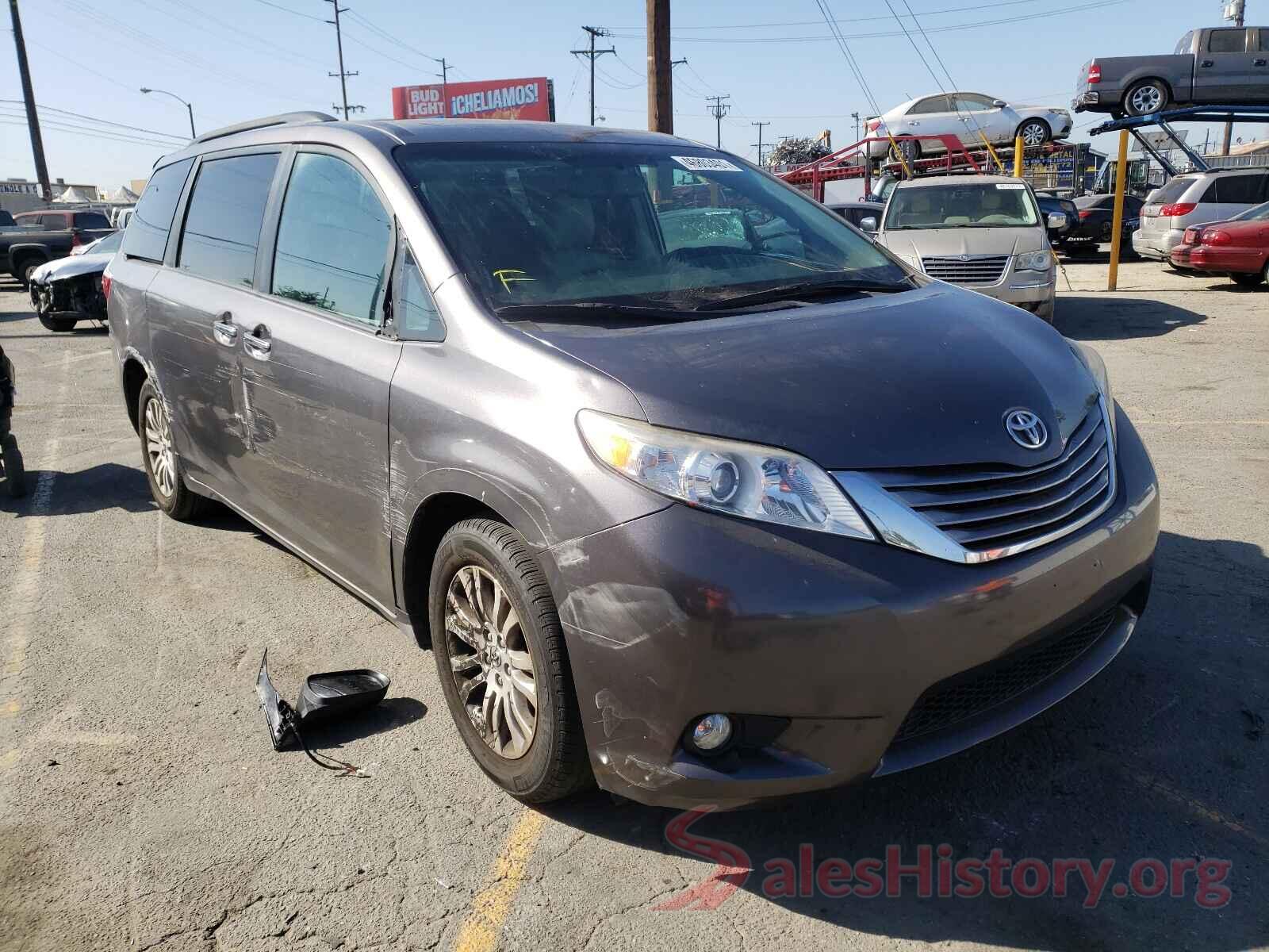 5TDYZ3DC3HS881137 2017 TOYOTA SIENNA