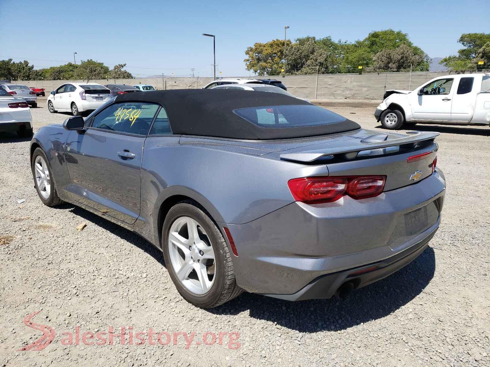 2019 CHEVROLET CAMARO VIN 1G1FB3DX4K0132445, right side view