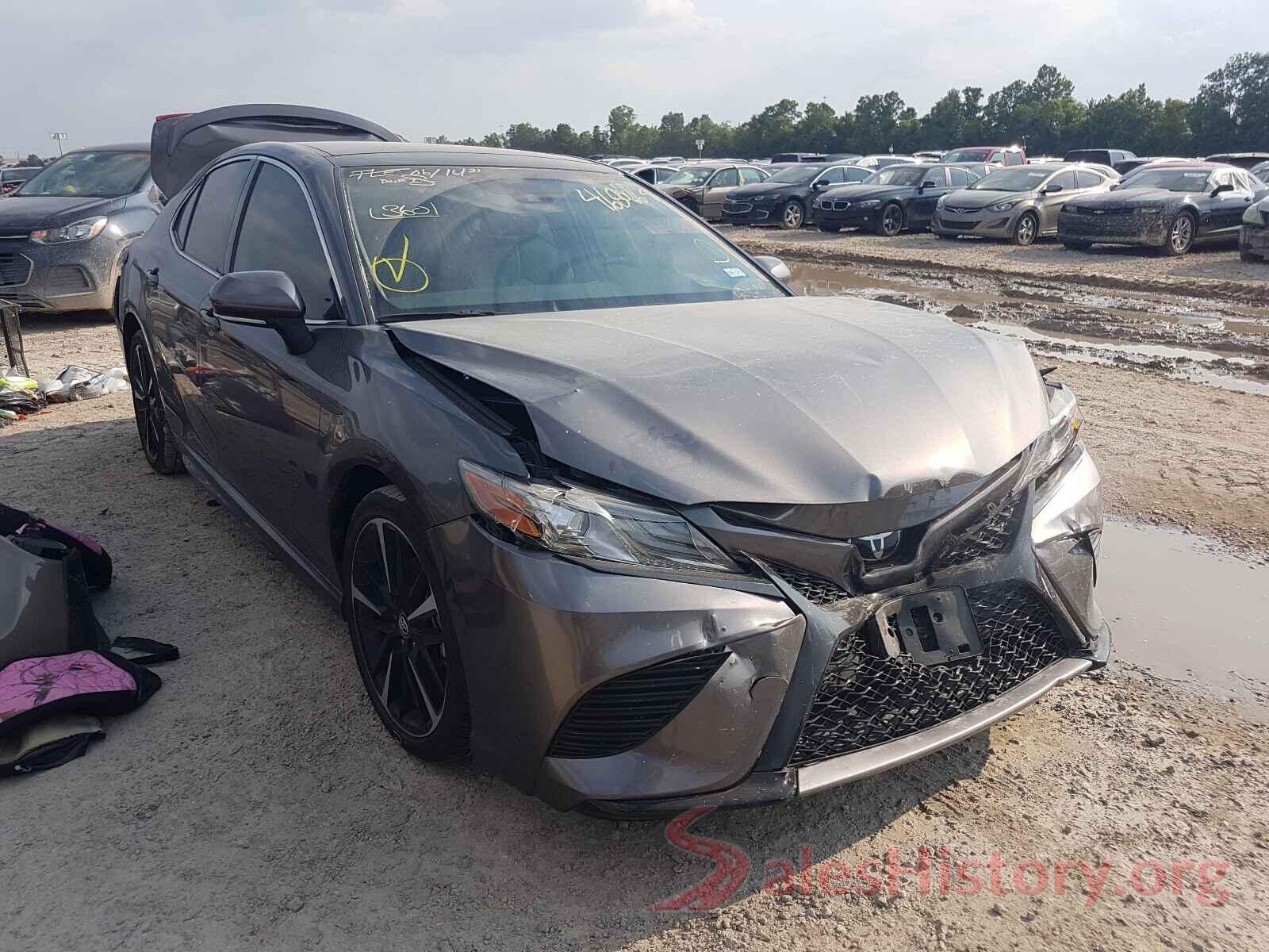 4T1B61HK0KU740626 2019 TOYOTA CAMRY