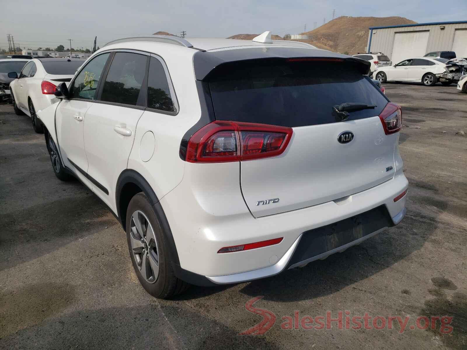 KNDCB3LC2H5103823 2017 KIA NIRO