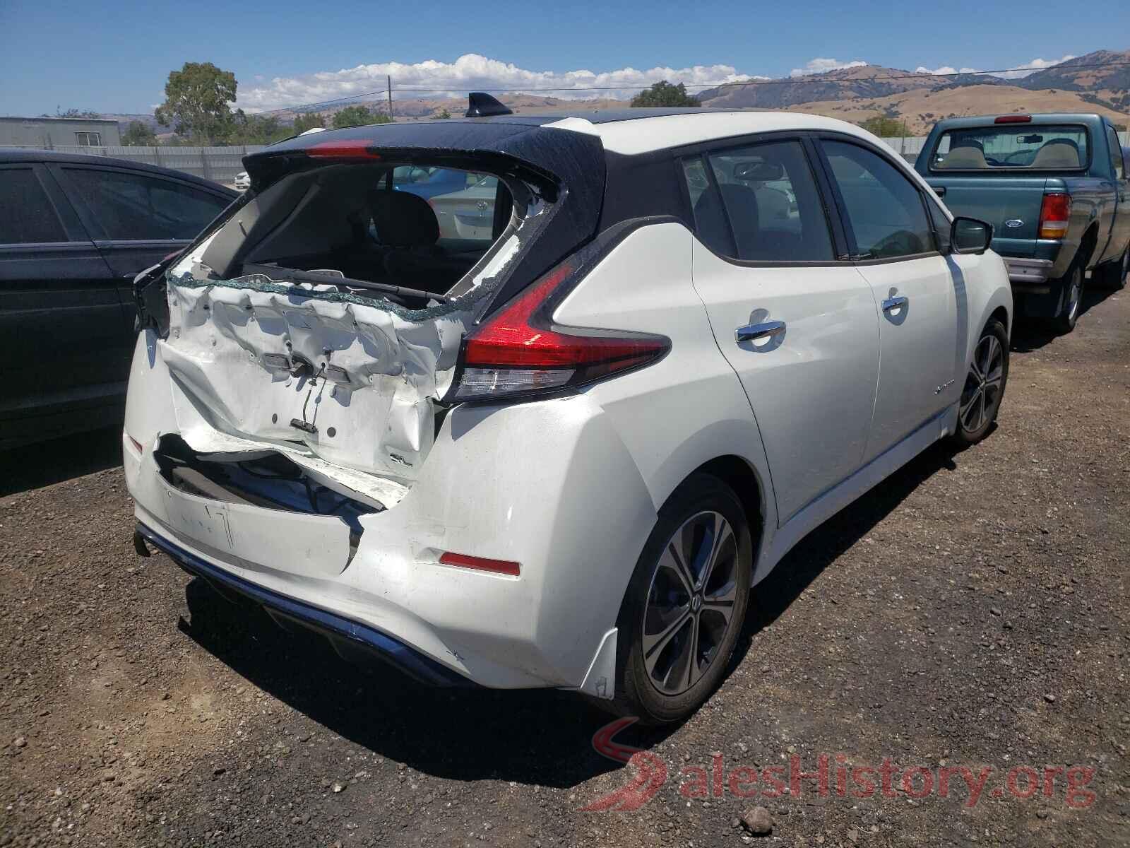 1N4AZ1CP0JC302483 2018 NISSAN LEAF