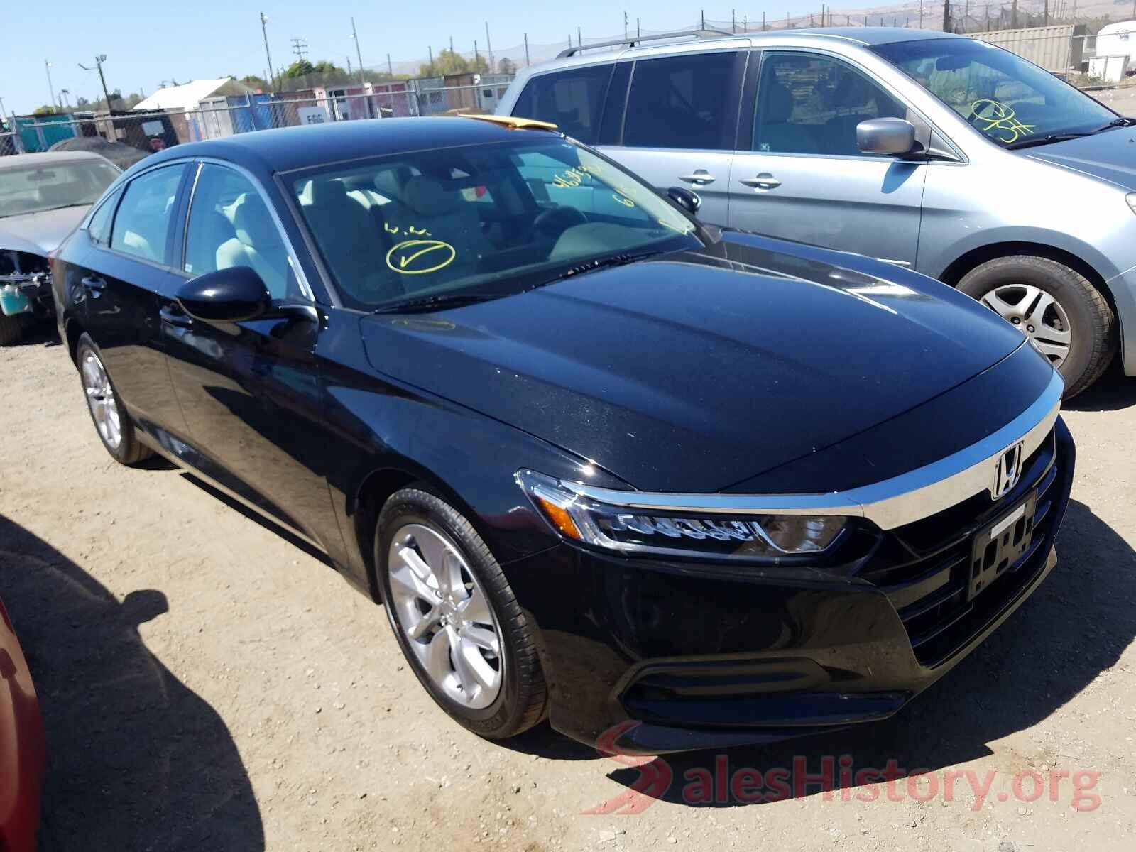 1HGCV1F18JA130836 2018 HONDA ACCORD