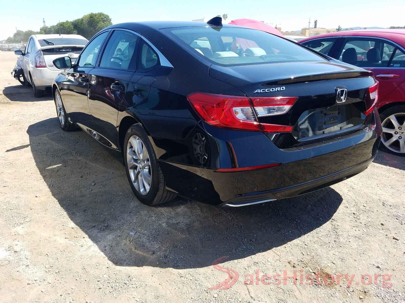 1HGCV1F18JA130836 2018 HONDA ACCORD