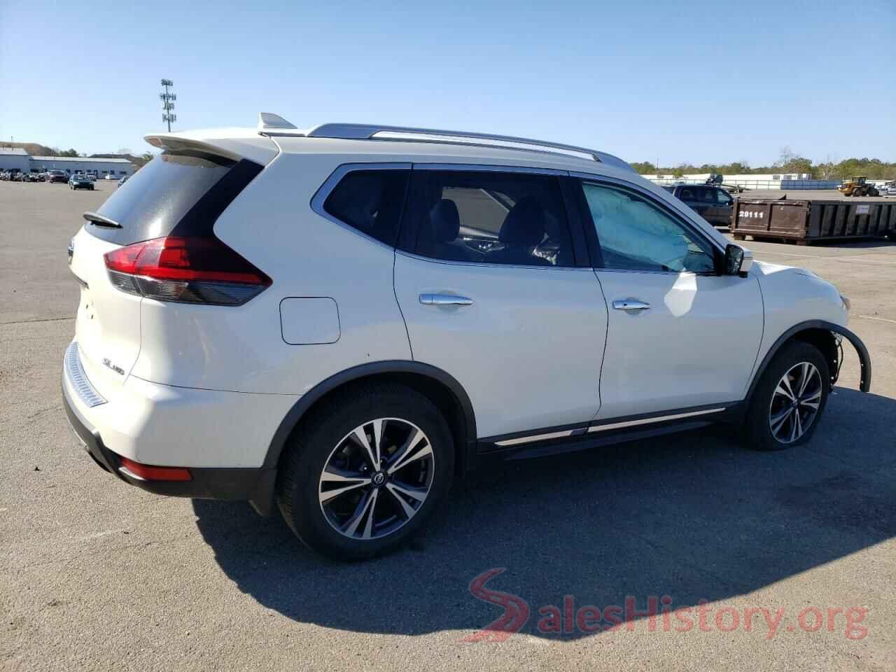 JN8AT2MV9JW321311 2018 NISSAN ROGUE