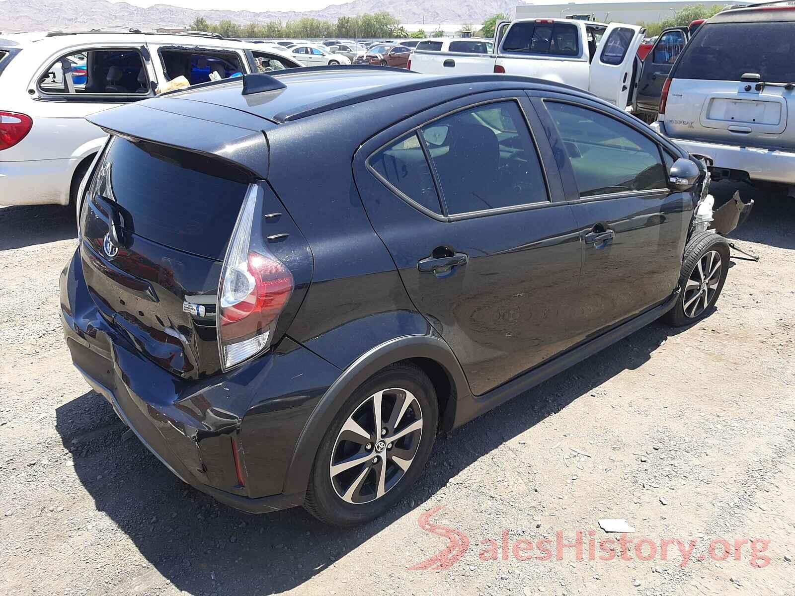 JTDKDTB34J1605057 2018 TOYOTA PRIUS