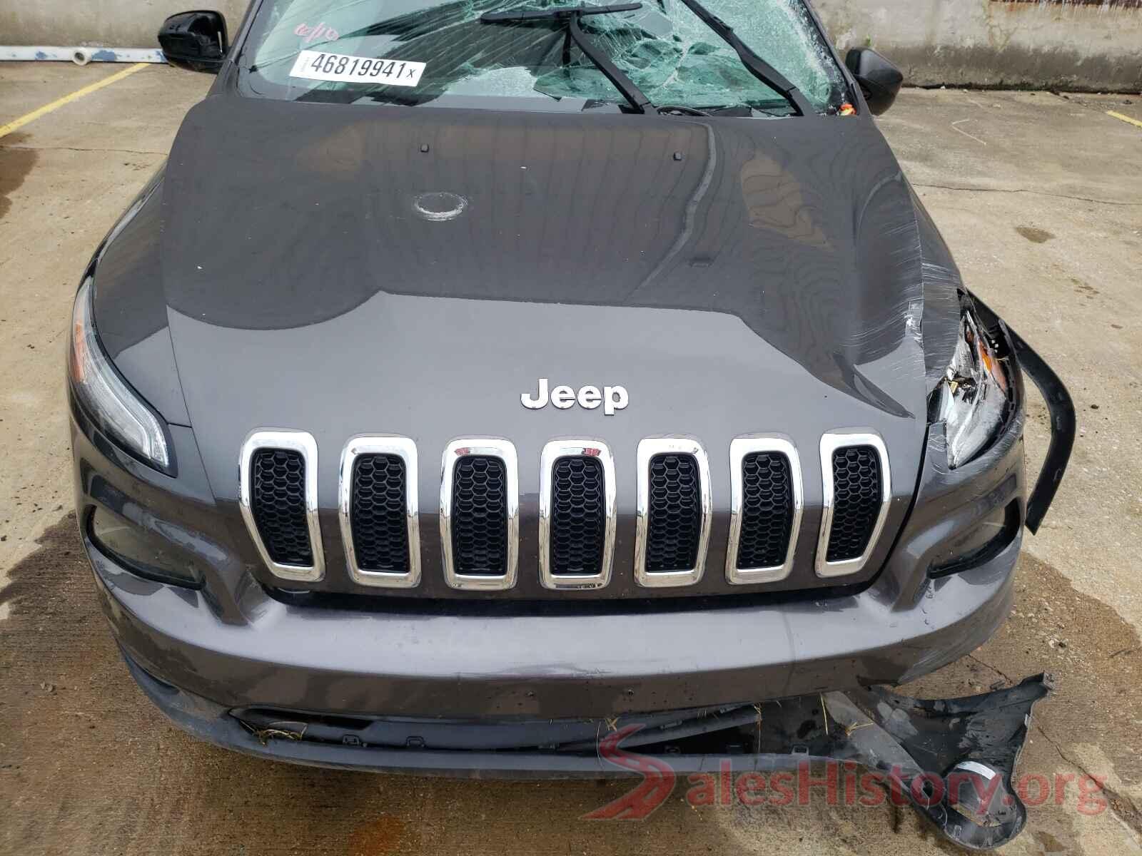 1C4PJMCB0HW605578 2017 JEEP CHEROKEE