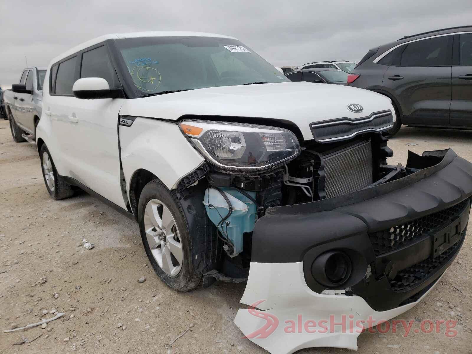 KNDJN2A27J7897537 2018 KIA SOUL