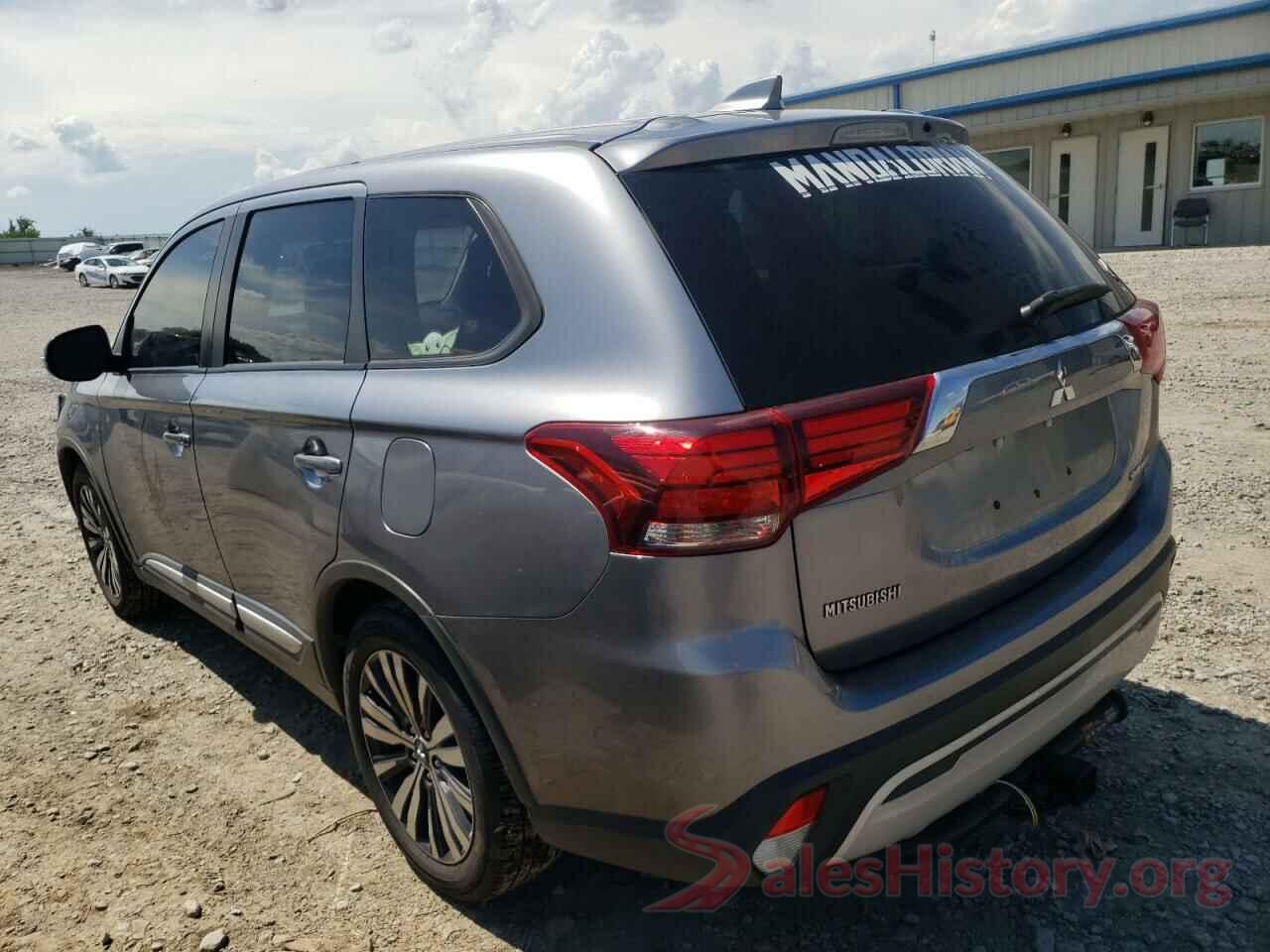 JA4AD3A3XKZ045250 2019 MITSUBISHI OUTLANDER