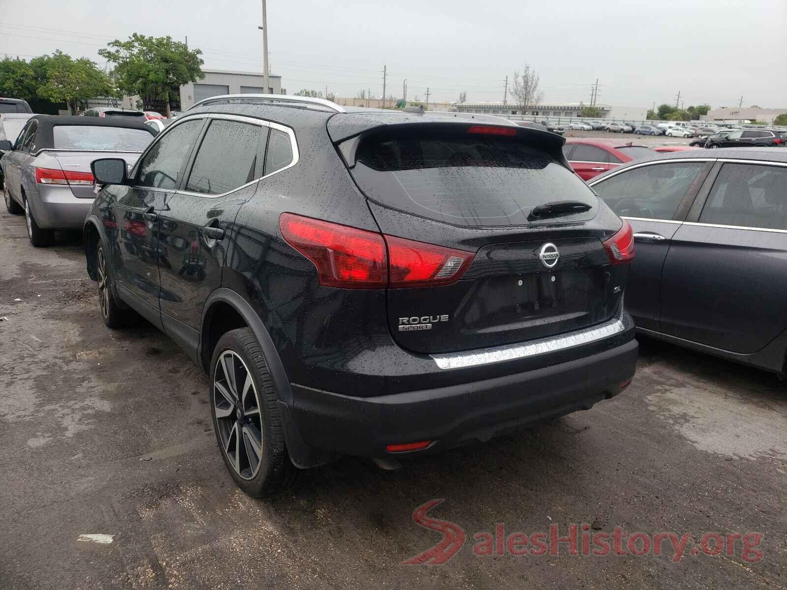 JN1BJ1CP3JW100812 2018 NISSAN ROGUE