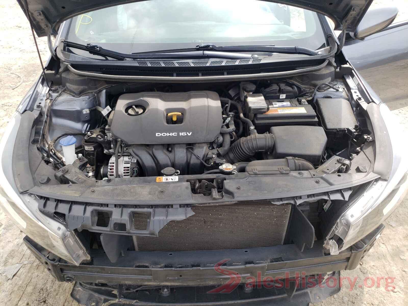 3KPFL4A76HE103303 2017 KIA FORTE