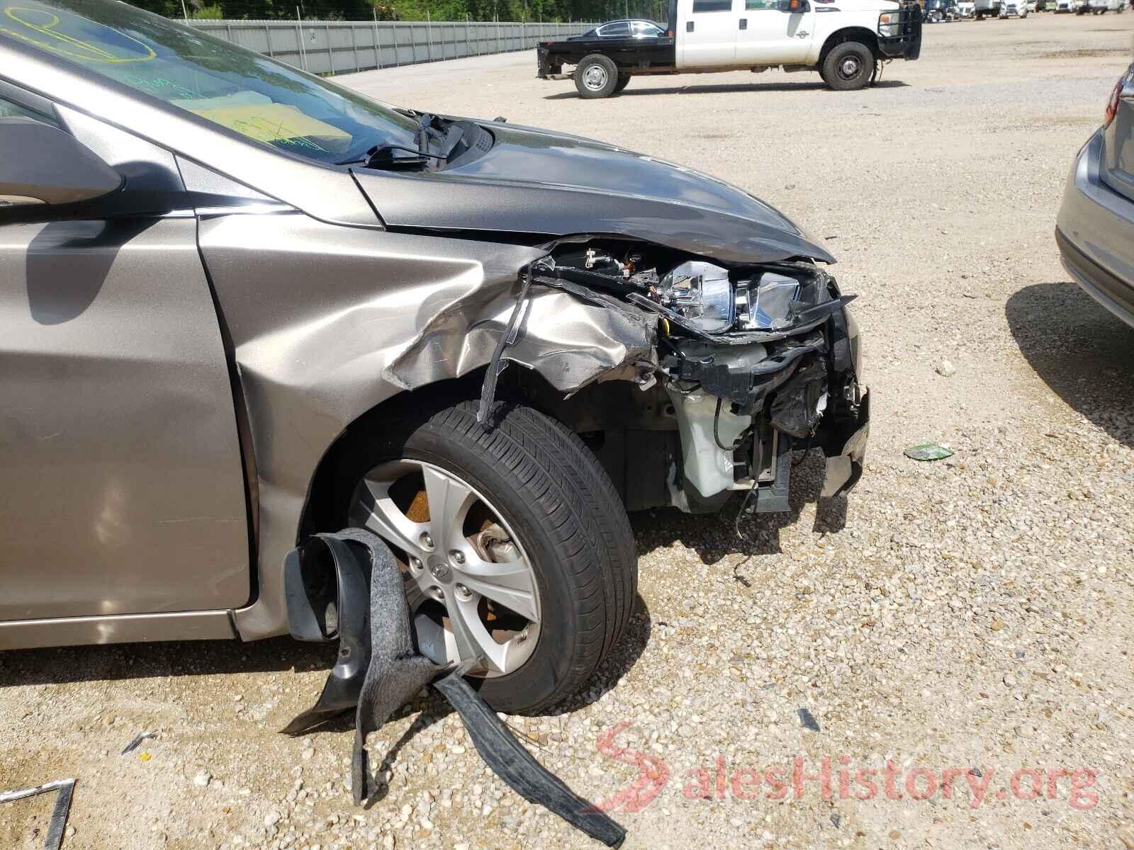 5NPDH4AE4GH796180 2016 HYUNDAI ELANTRA