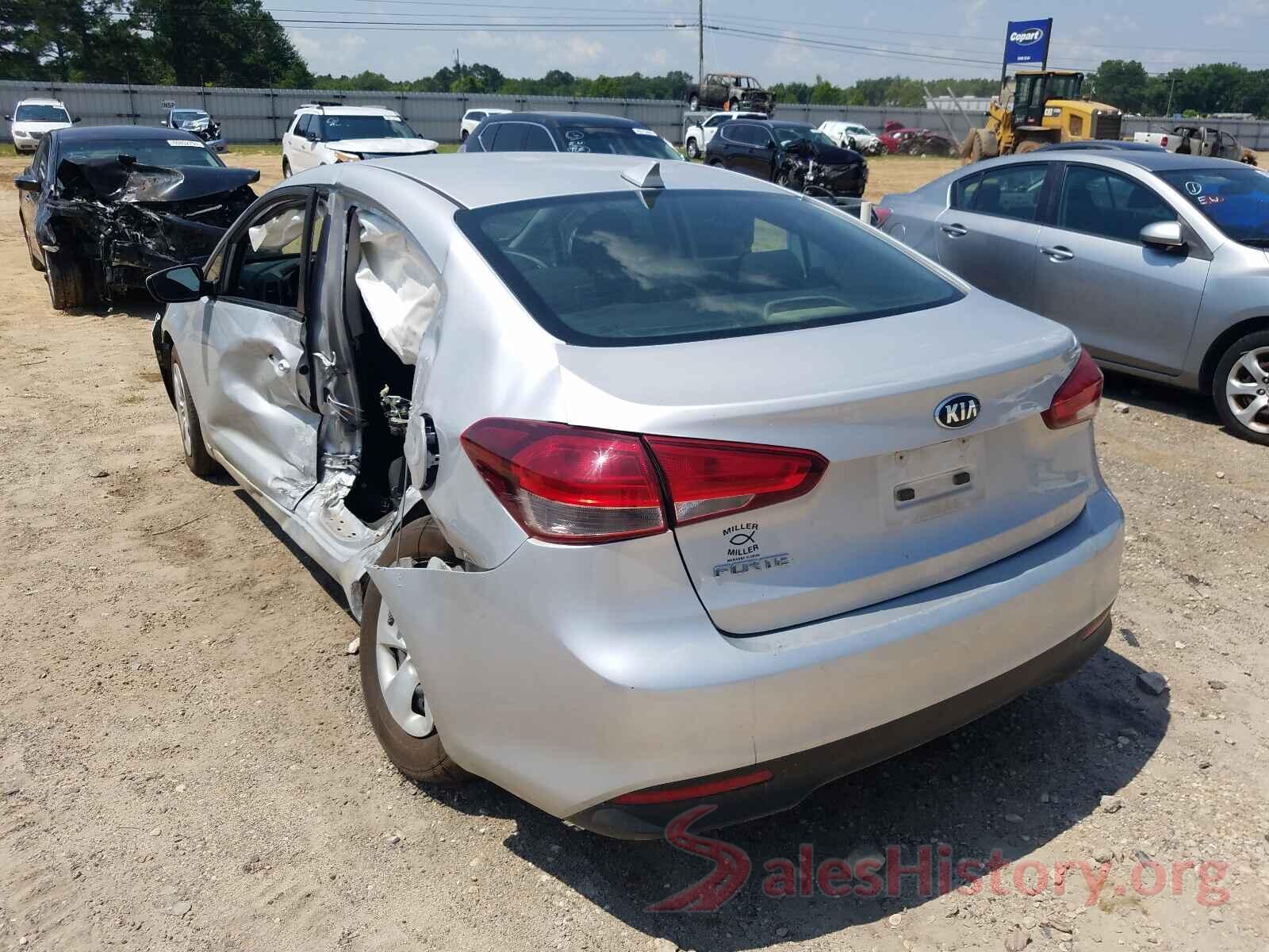 3KPFL4A70JE248679 2018 KIA FORTE