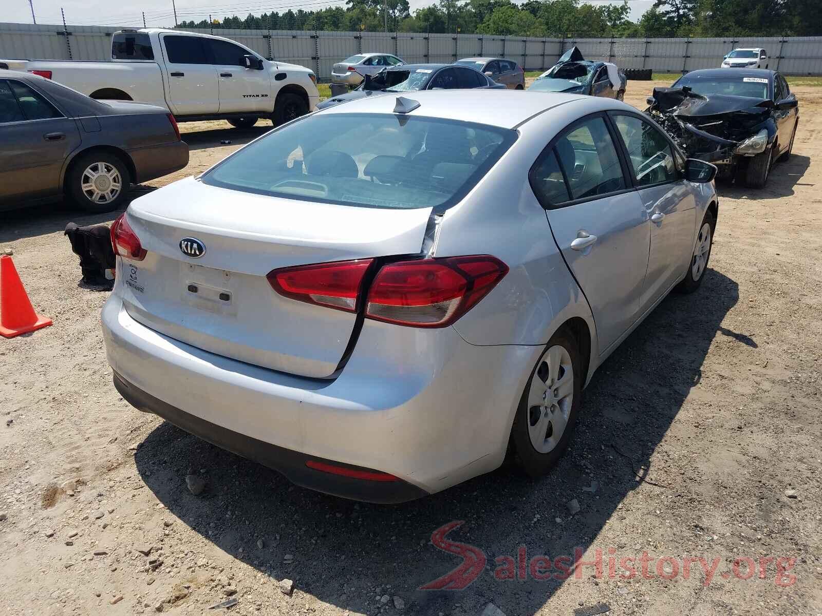 3KPFL4A70JE248679 2018 KIA FORTE