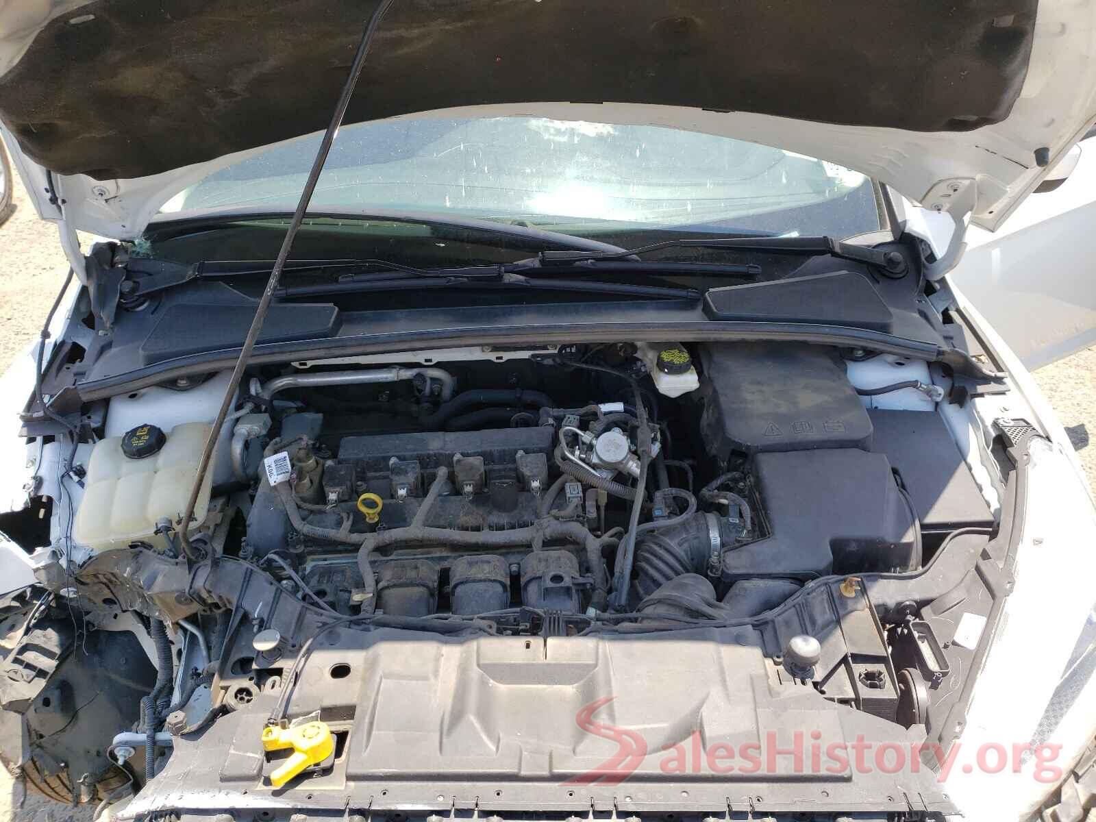 1FADP3F27JL307825 2018 FORD FOCUS