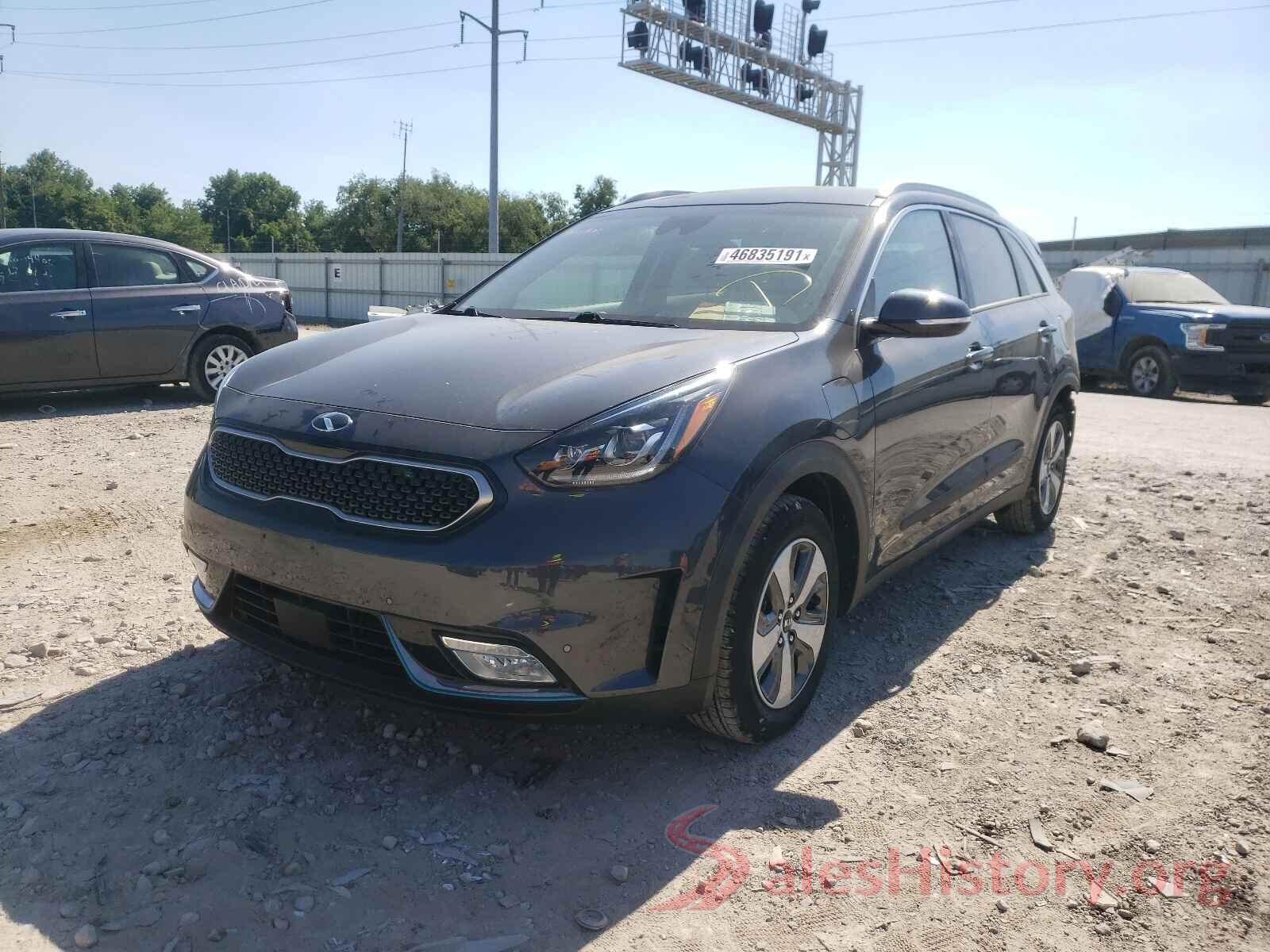 KNDCC3LD1K5274818 2019 KIA NIRO