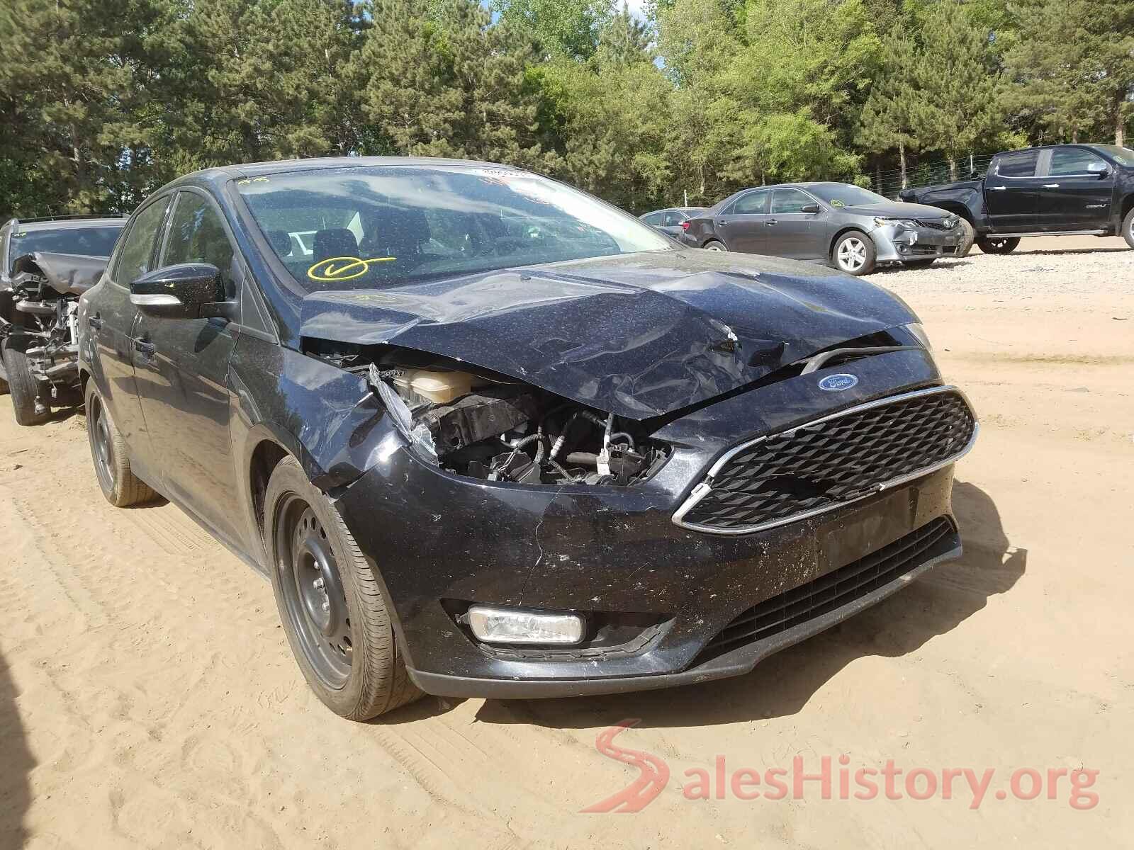 1FADP3H22HL210927 2017 FORD FOCUS