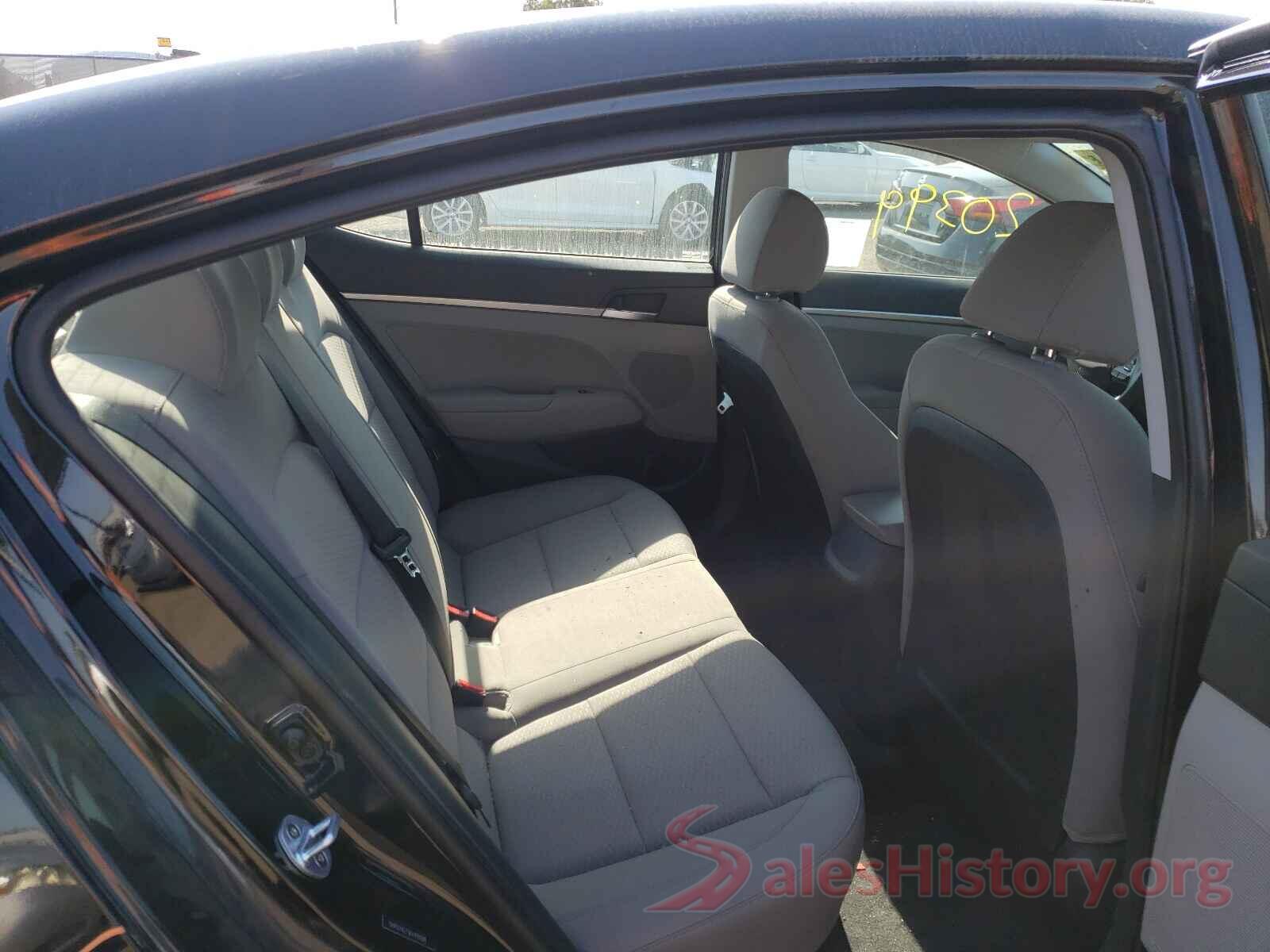 5NPD74LF5KH490588 2019 HYUNDAI ELANTRA