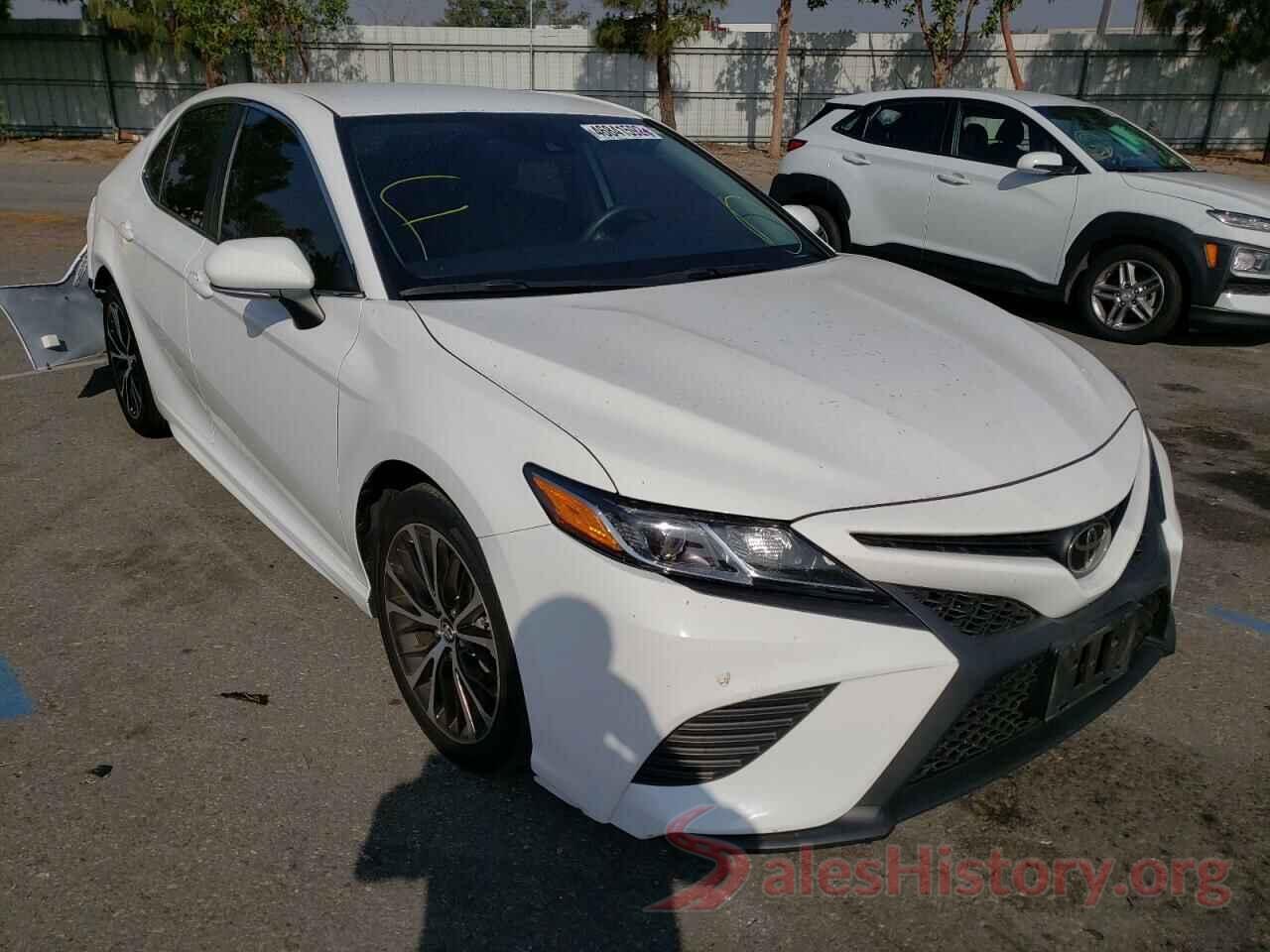 4T1B11HK8KU829293 2019 TOYOTA CAMRY