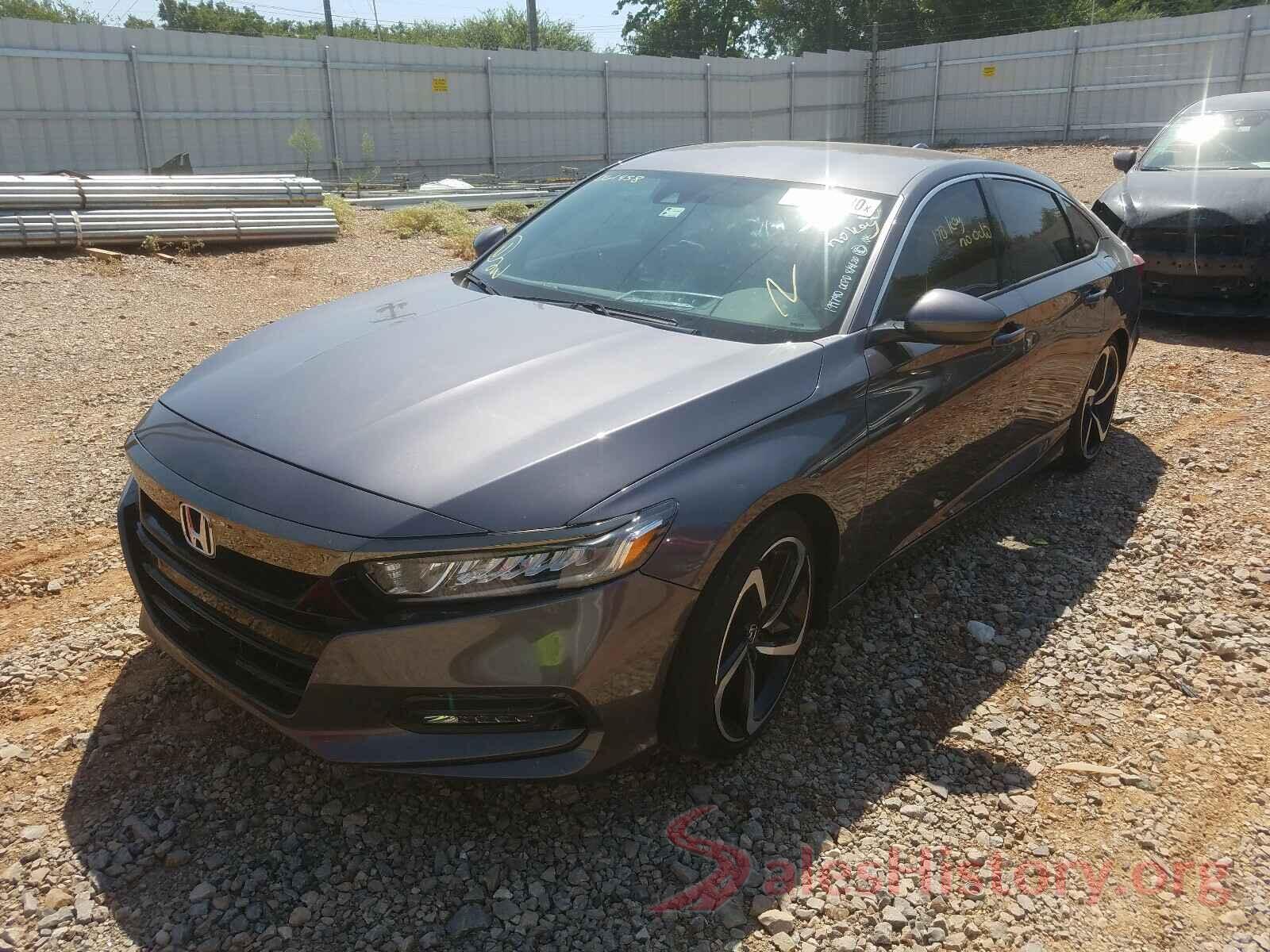 1HGCV1F33KA061458 2019 HONDA ACCORD