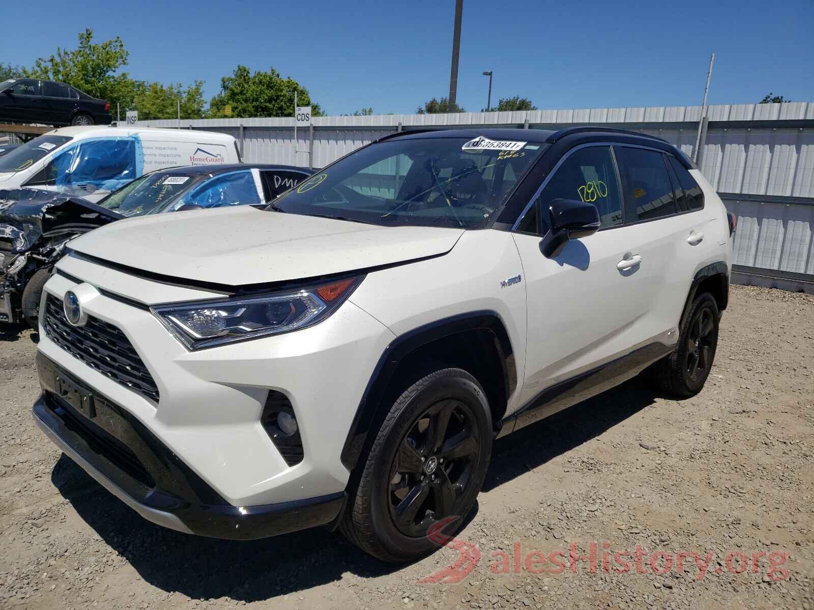 2T3EWRFV4LW072363 2020 TOYOTA RAV4