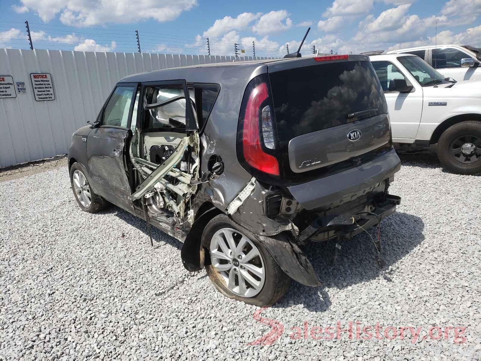 KNDJP3A59J7610743 2018 KIA SOUL