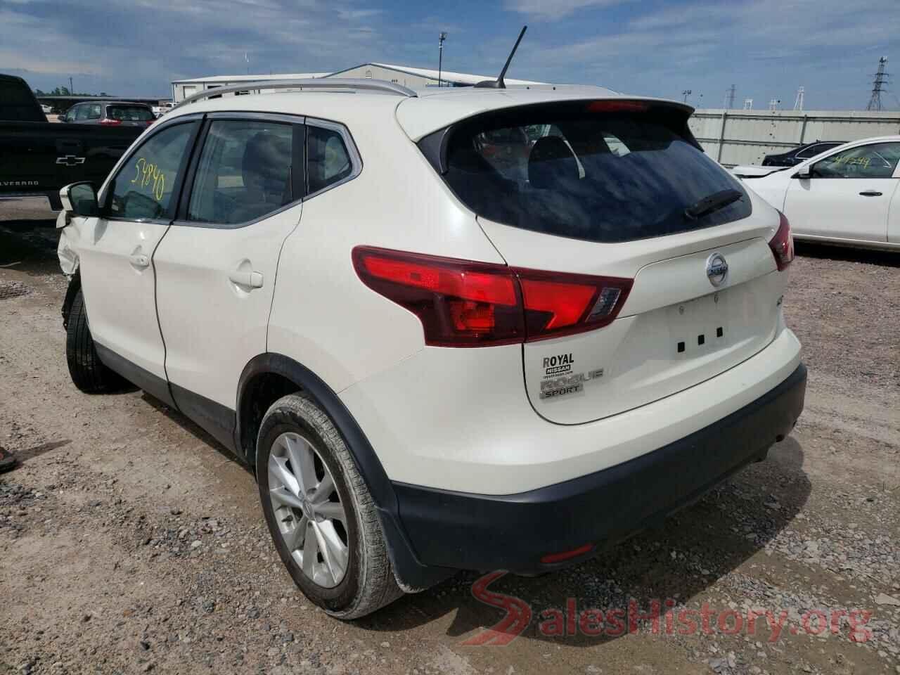 JN1BJ1CP3HW005077 2017 NISSAN ROGUE