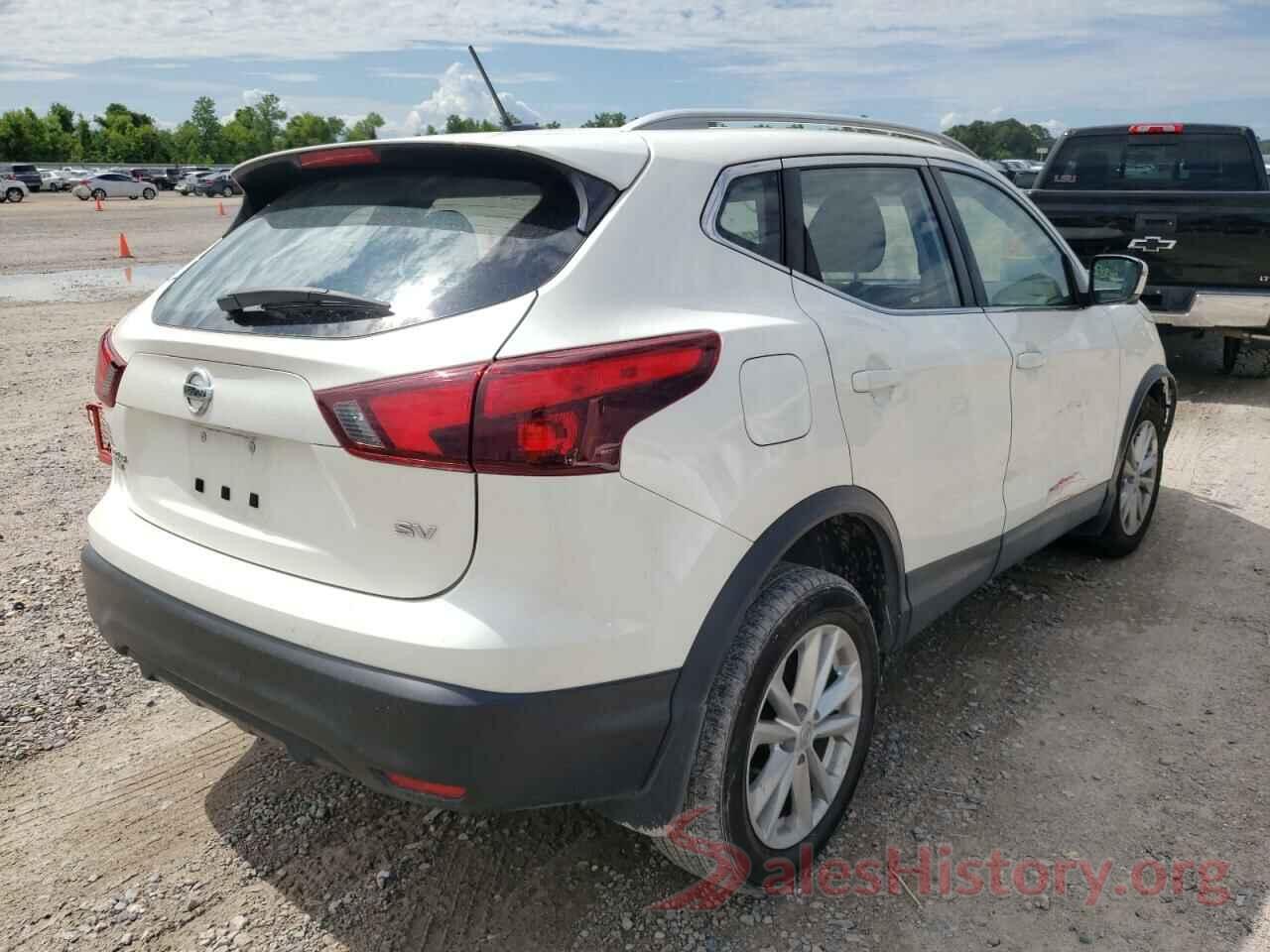 JN1BJ1CP3HW005077 2017 NISSAN ROGUE