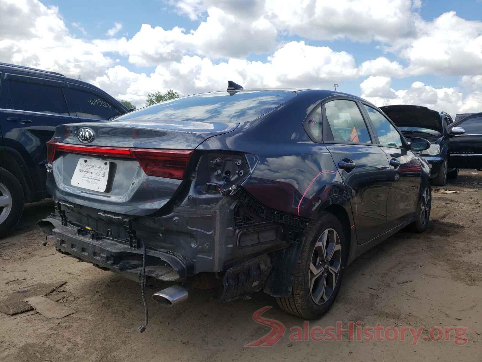 3KPF24AD1KE135754 2019 KIA FORTE