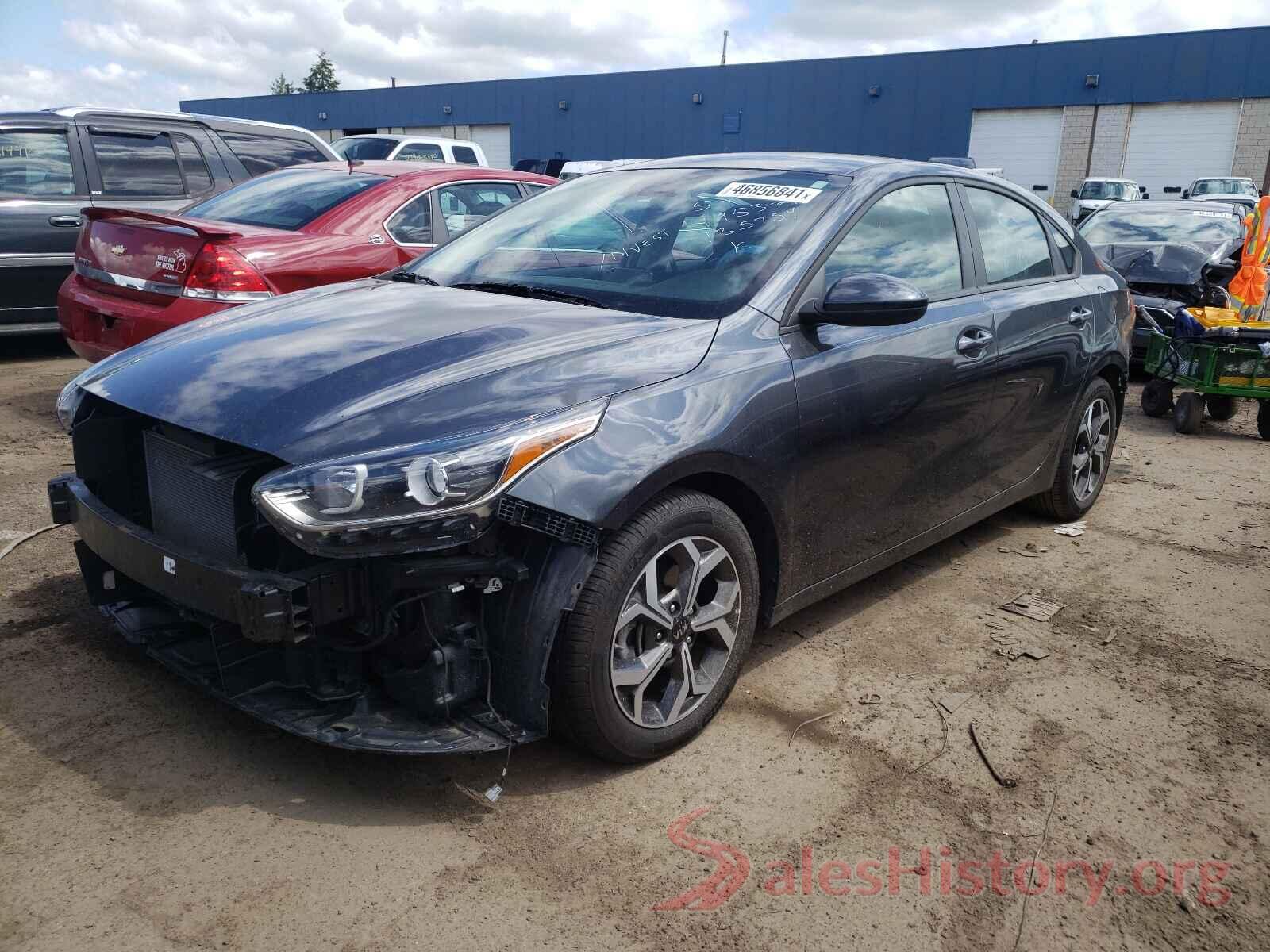 3KPF24AD1KE135754 2019 KIA FORTE