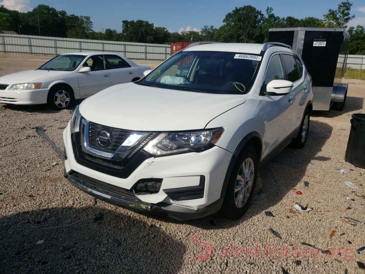 KNMAT2MT8JP588458 2018 NISSAN ROGUE