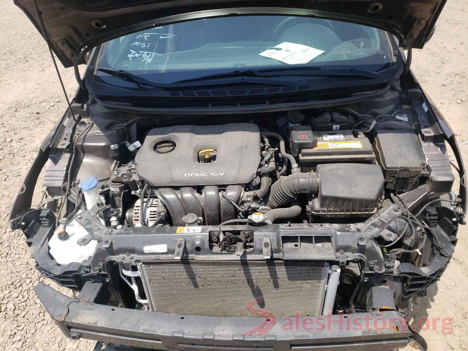 3KPFL4A70JE173949 2018 KIA FORTE